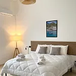 Cozy شقة *