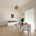 Διαμέρισμα Cozy *